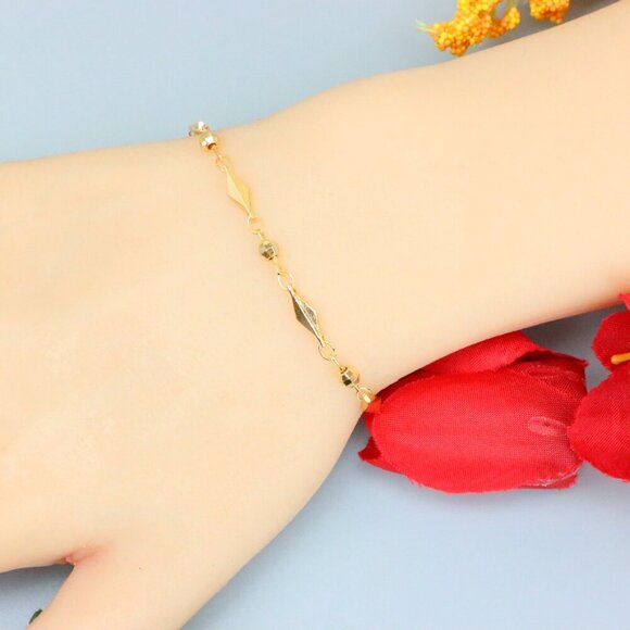 "Elegant & Trendy Bracelet, A Perfect Gift for Women, Thoughtful, EVCH1674 - Picture 10 of 10